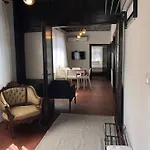 아파트 Saye House