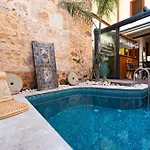 Saye House 아파트 안탈리아